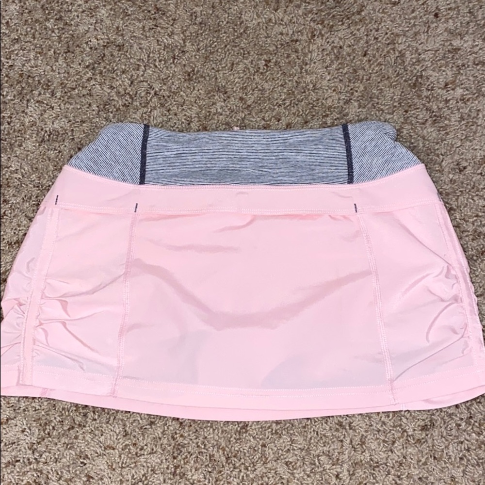 Lululemon tennis shirt size 2
